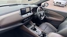 Nissan Qashqai 1.3 DiG-T MH Tekna [Bose] 5dr Petrol Hatchback